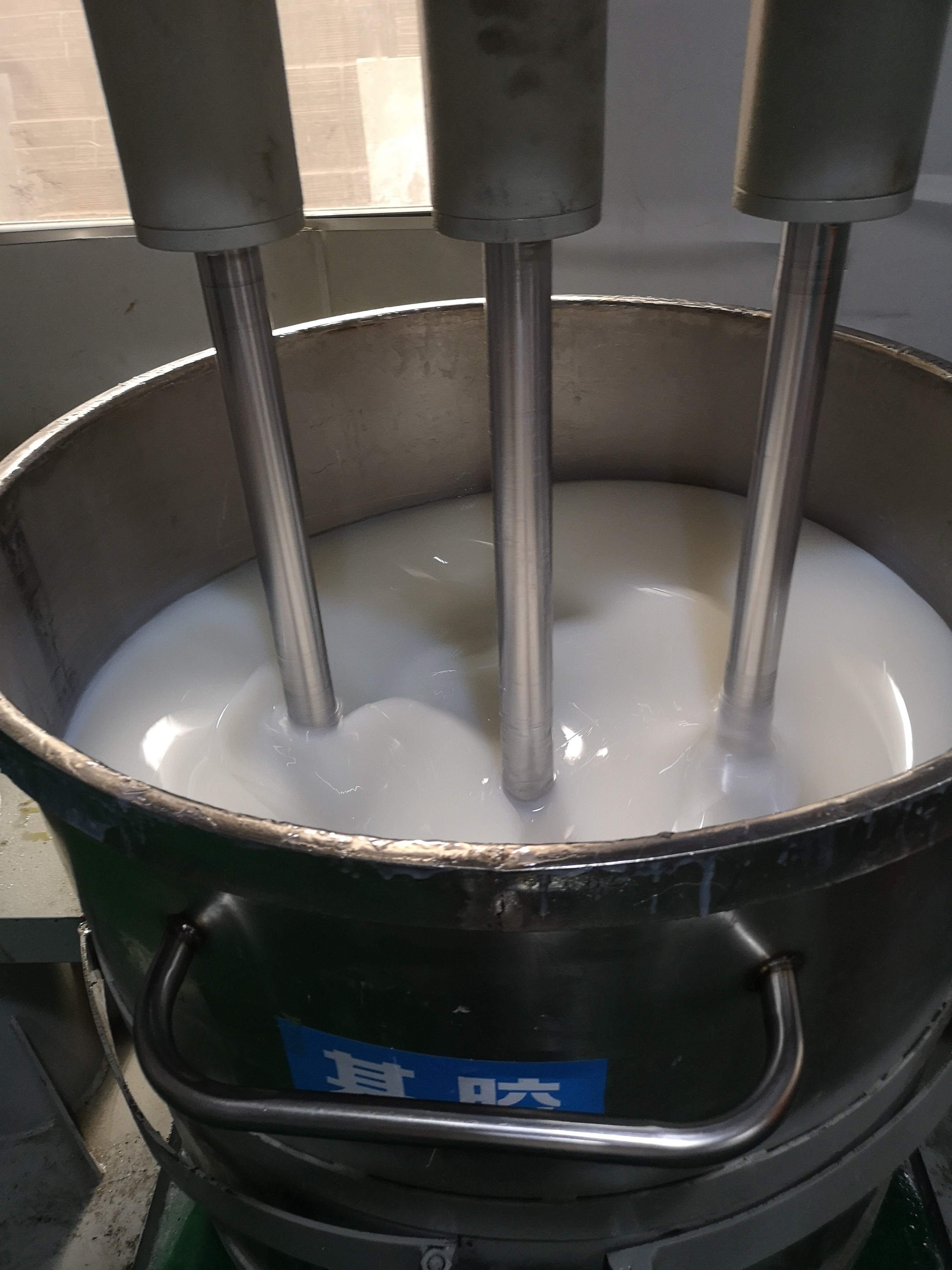 液體硅膠跟固化劑沒(méi)有攪拌均勻會(huì)有什么情況 ？